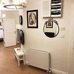 My Fabulous Trendy Home In Taksim Square
