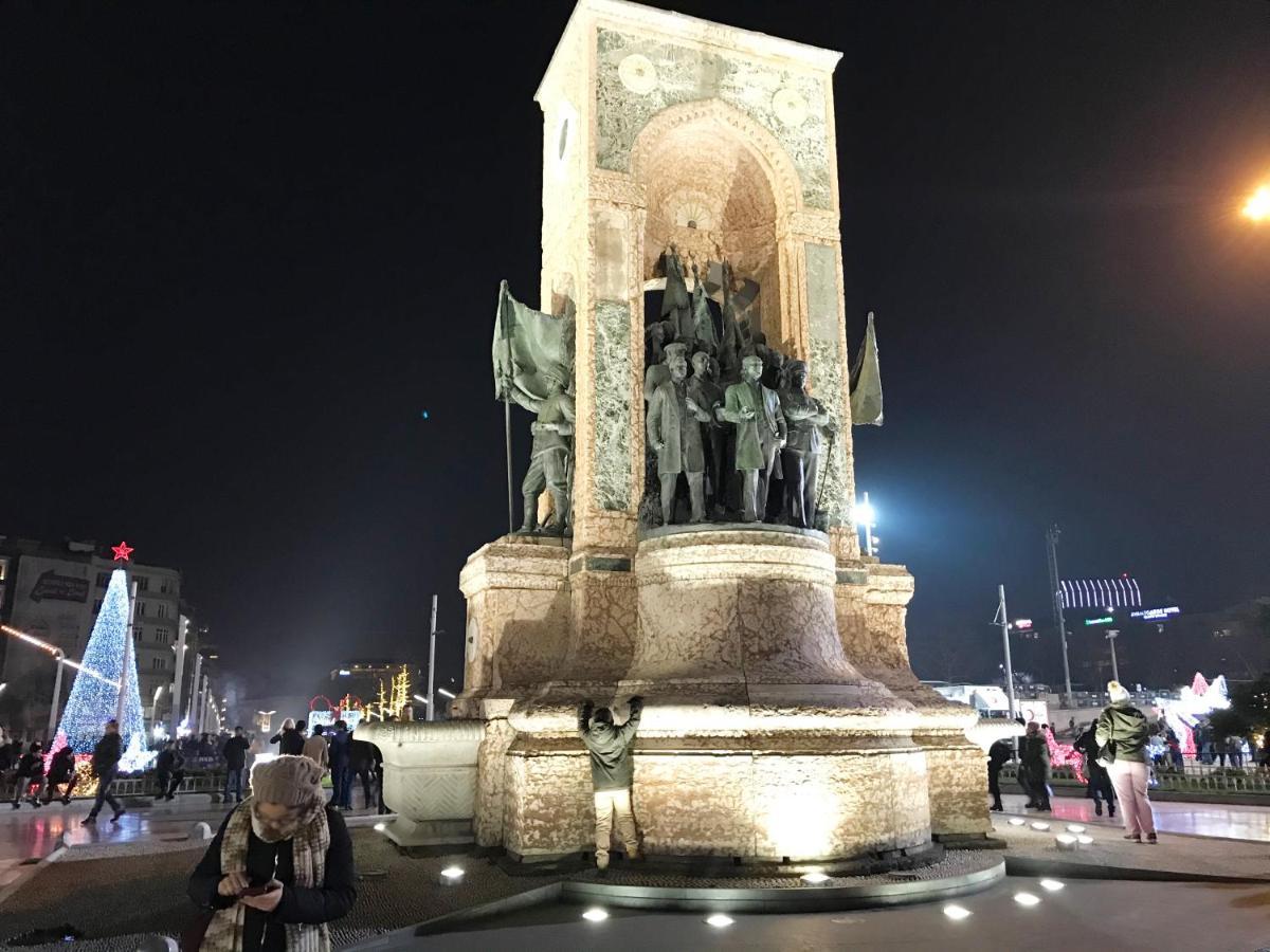 My Fabulous Trendy In Taksim Square İstanbul