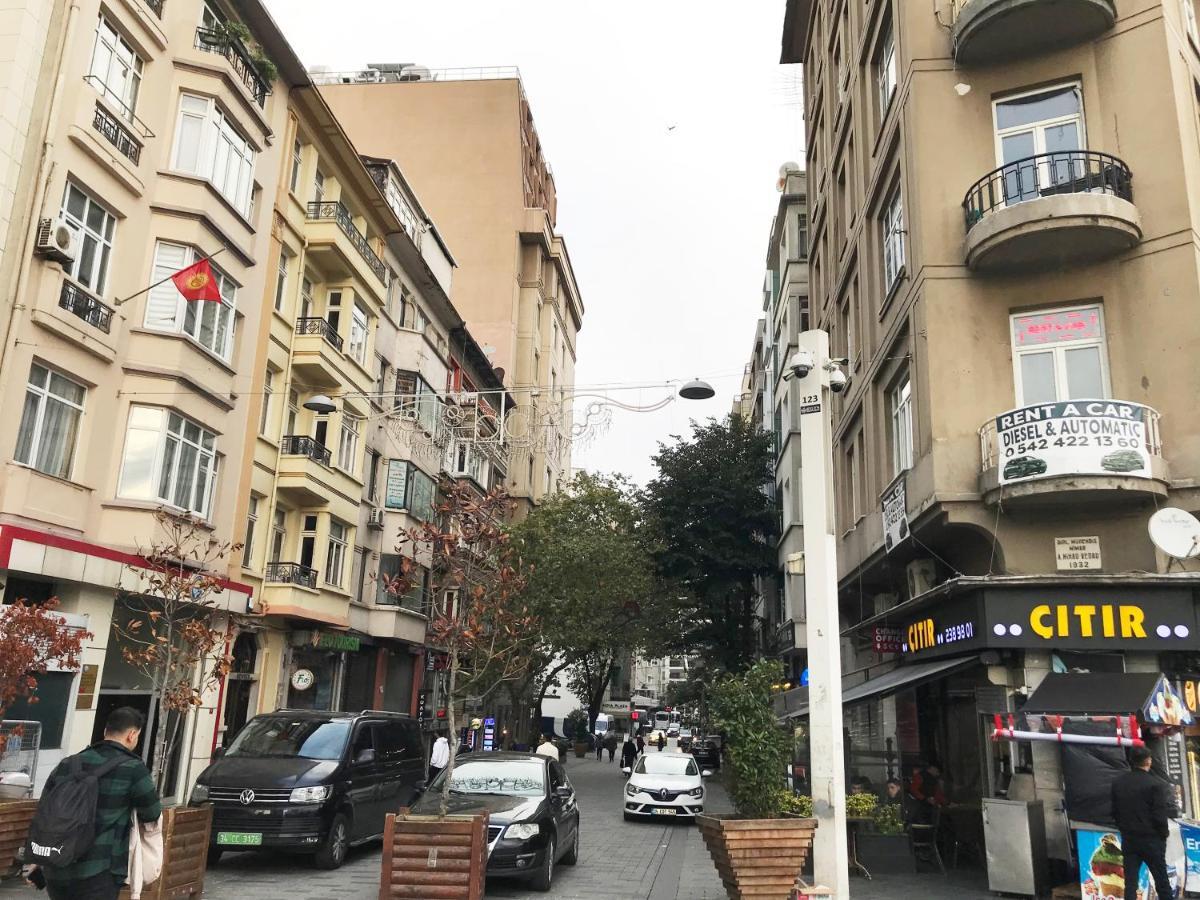 My Fabulous Trendy In Taksim Square * İstanbul